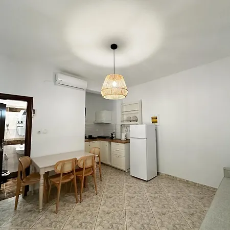 Apartment Petra Mare Alikí